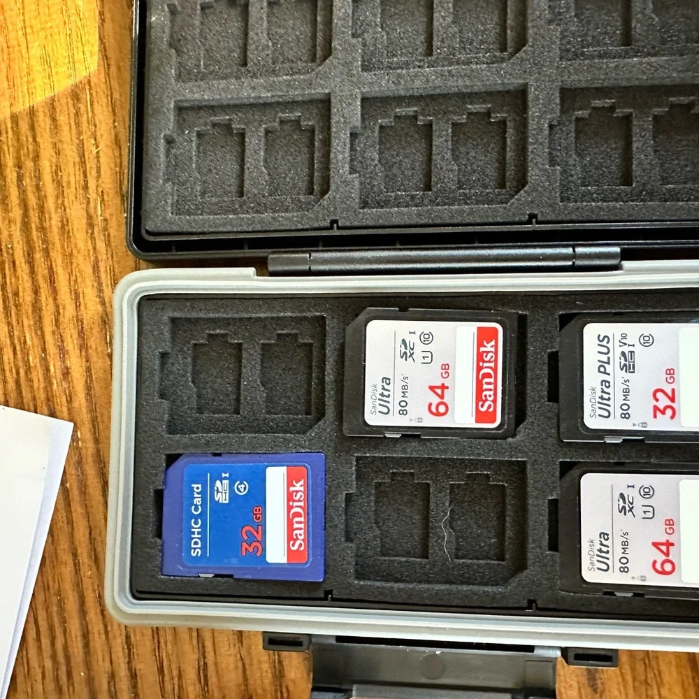 Nikon D5500 with 3 lenses, accessories and bag